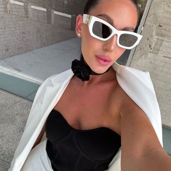 NEW MIU MIU MU09WS 1425S0 WHITE DARK GREY SUNGLASSES - Picture 6 of 15